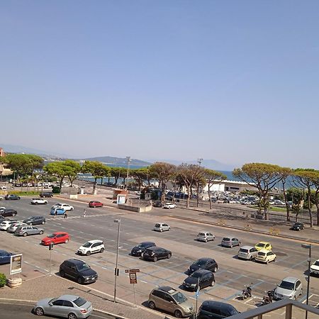 Holiday House Maurizio ฟอร์เมีย ภายนอก รูปภาพ